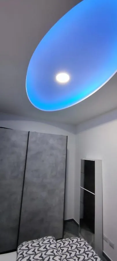 Andrea'S Apartments - Chiasserini Milano