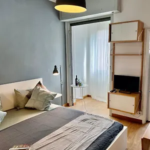  Appartamento Cozy 3 Km Away From Duomo