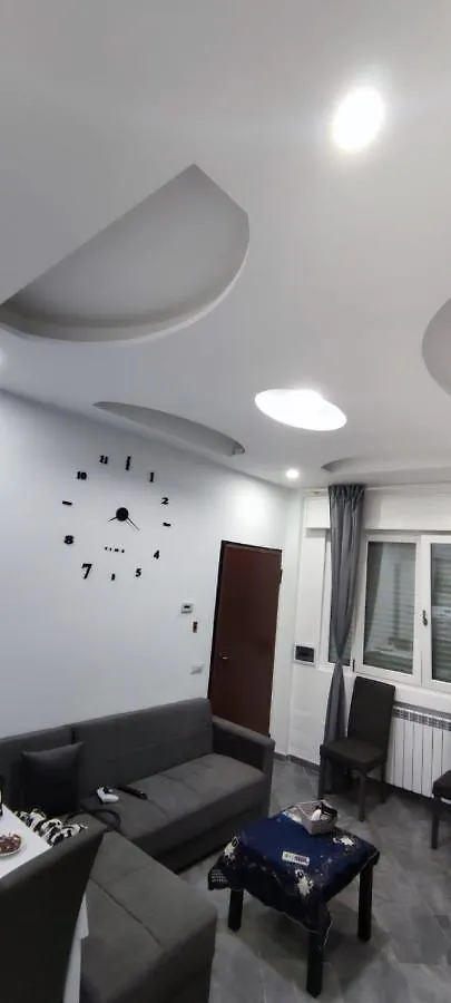 Andrea'S Apartments - Chiasserini Milan Italy