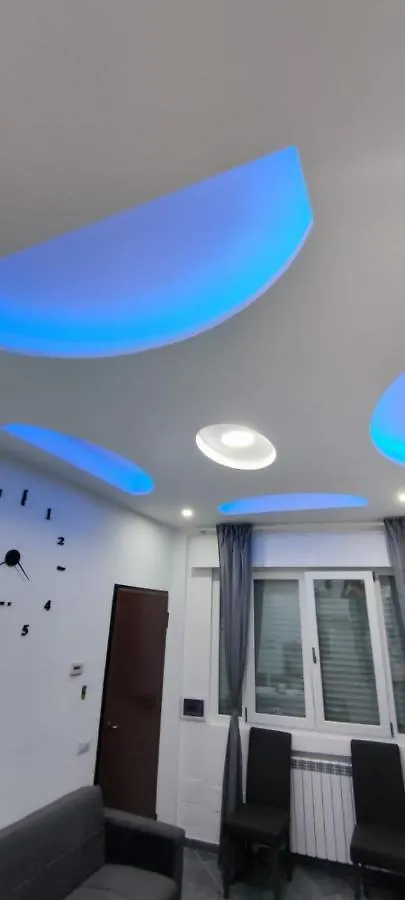 Andrea'S Apartments - Chiasserini Milan